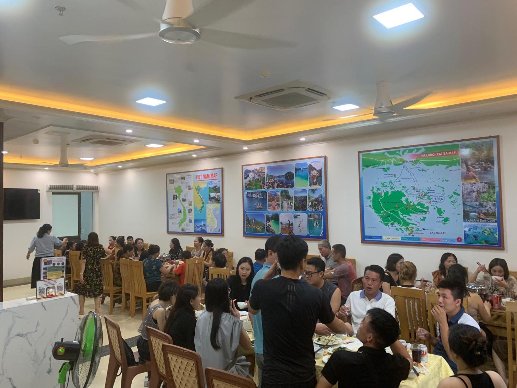Tung Quang Hotel Dong Khe Sau Экстерьер фото